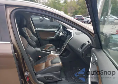 2014 Volvo Xc60 T6 Platinum из США, поврежденный, VIN YV4902DZ2E2539806